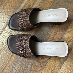 Naturalizer heeled sandal